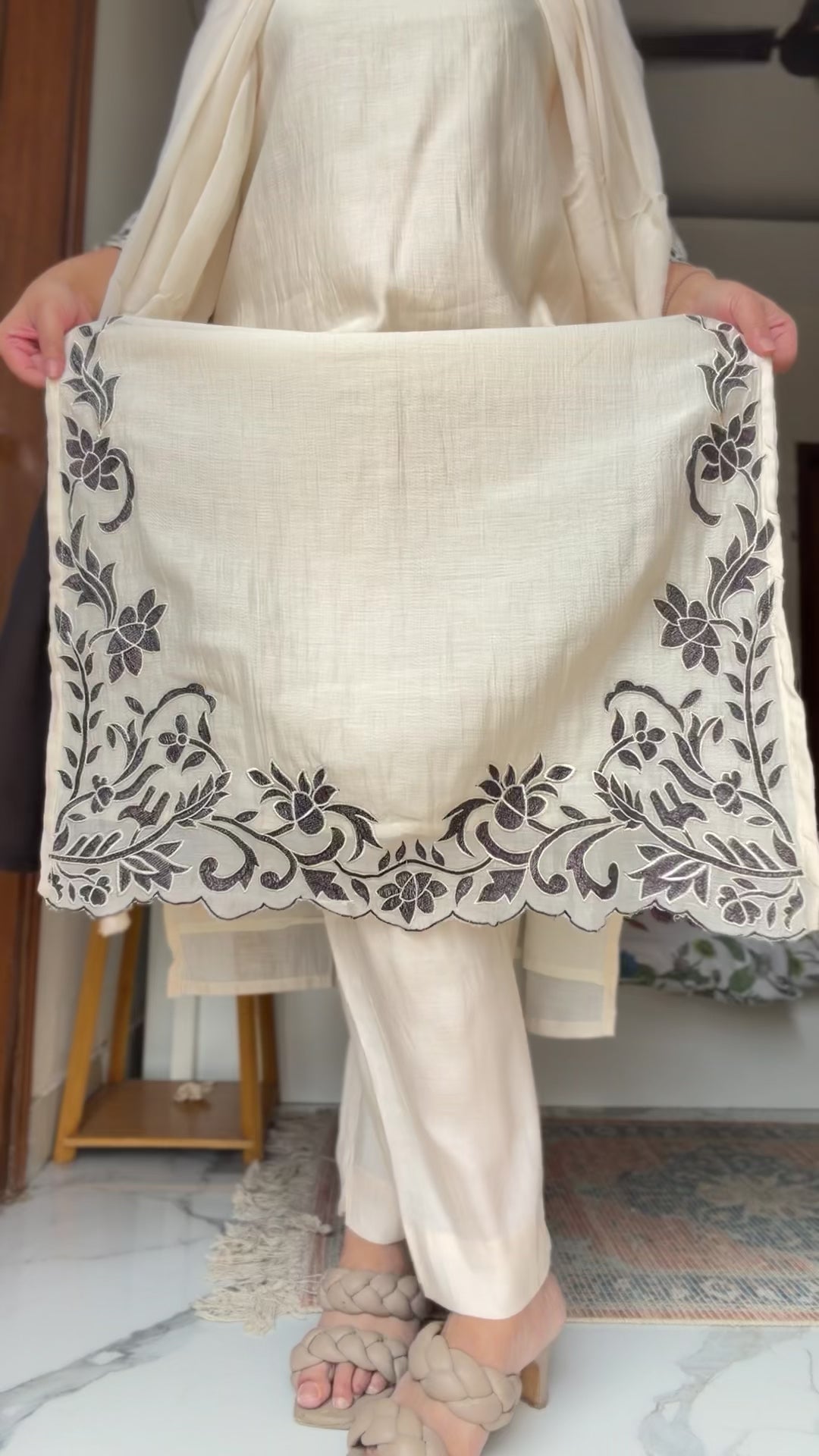 Masakali Outfit