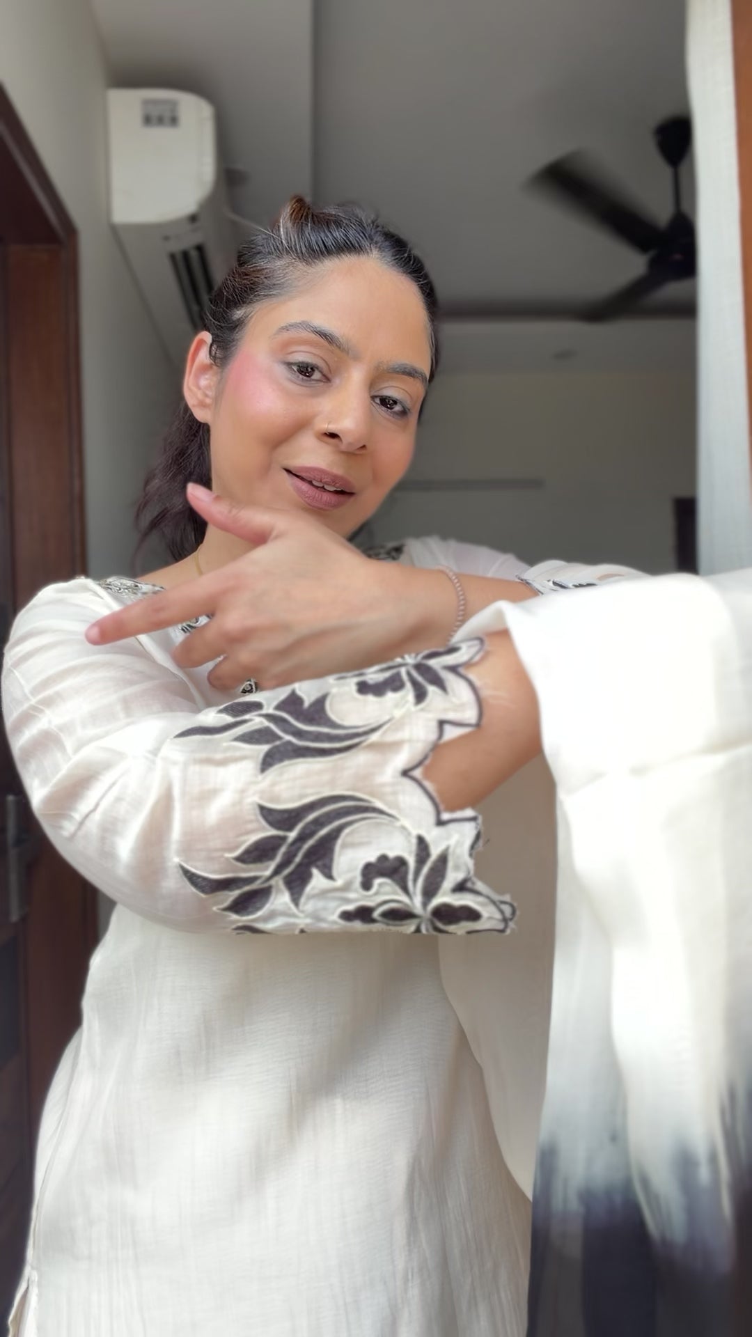 Masakali Outfit