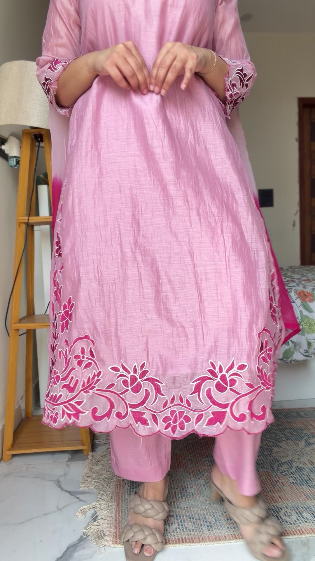 Masakali Outfit (Pink)