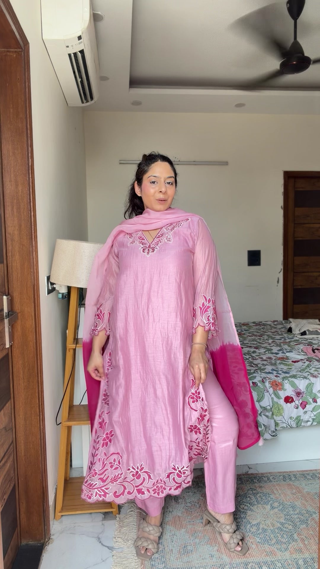 Masakali Outfit (Pink)
